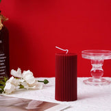 Свічка ребриста червона 10 см M-9919