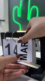 Дерев`яний вічний календар чорний M-4452-1