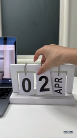 Дерев`яний вічний календар M-4452