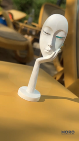 Абстрактна статуетка з смоли Lady M-4466