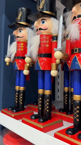 Новорічна прикраса Лускунчик M-5640-3