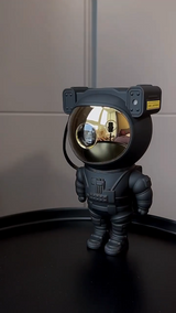 Зоряний проектор Космонавт чорний M-9050