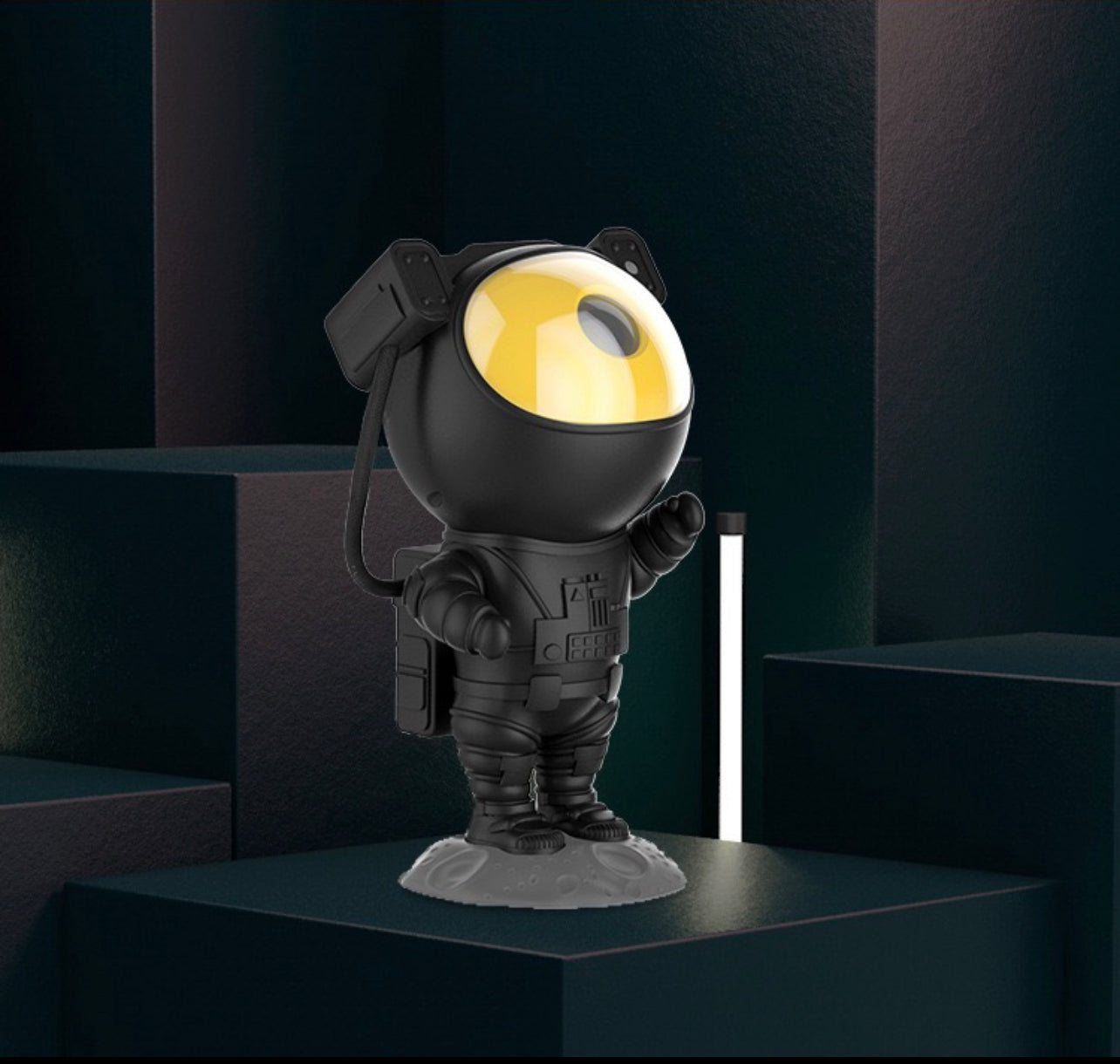 Зоряний проектор Космонавт чорний M-9050