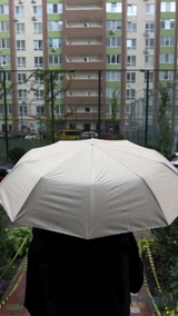 Парасолька з ручкою біла M-9732W