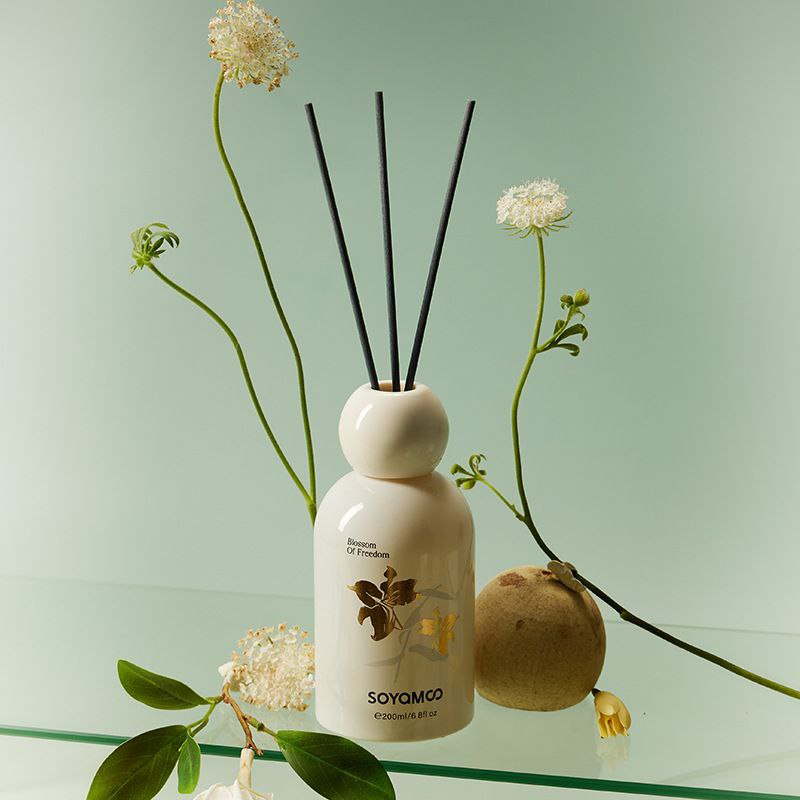 Аромадифузор Moon Gardenia