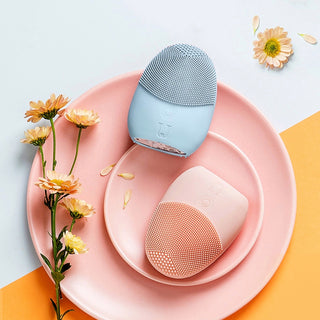 Електрична  щітка - масажер для очистки обличчя M-2618P