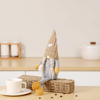 Іграшка Гном в коричневому ковпачку з косичками M-5625BR-2