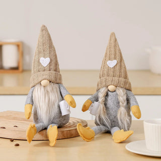 Іграшка Гном в коричневому ковпачку з косичками M-5625BR-2