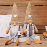 Іграшка Гном в коричневому ковпачку з бородою M-5625BR-1