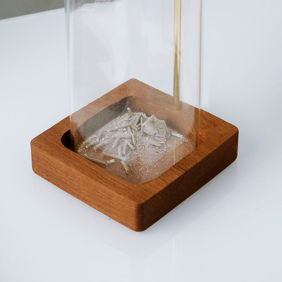 Підставка для пахощів зі скляною колбою для золи